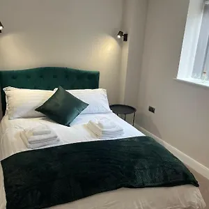 Tib Investments, Centenary House, 53 North St Apartment