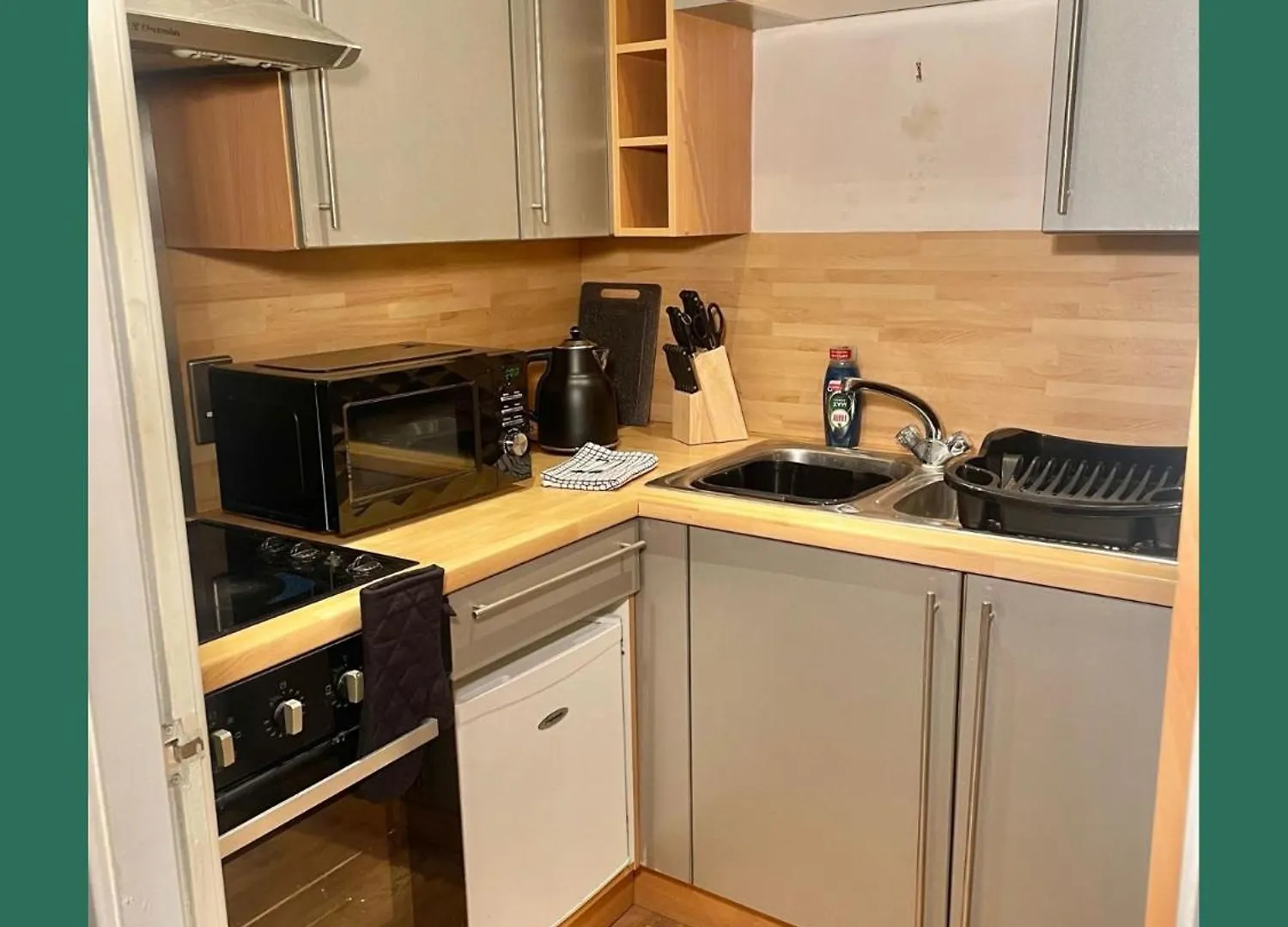 Britannia Light Night Haven Stays Leeds  0*, Leeds (West Yorkshire) United Kingdom